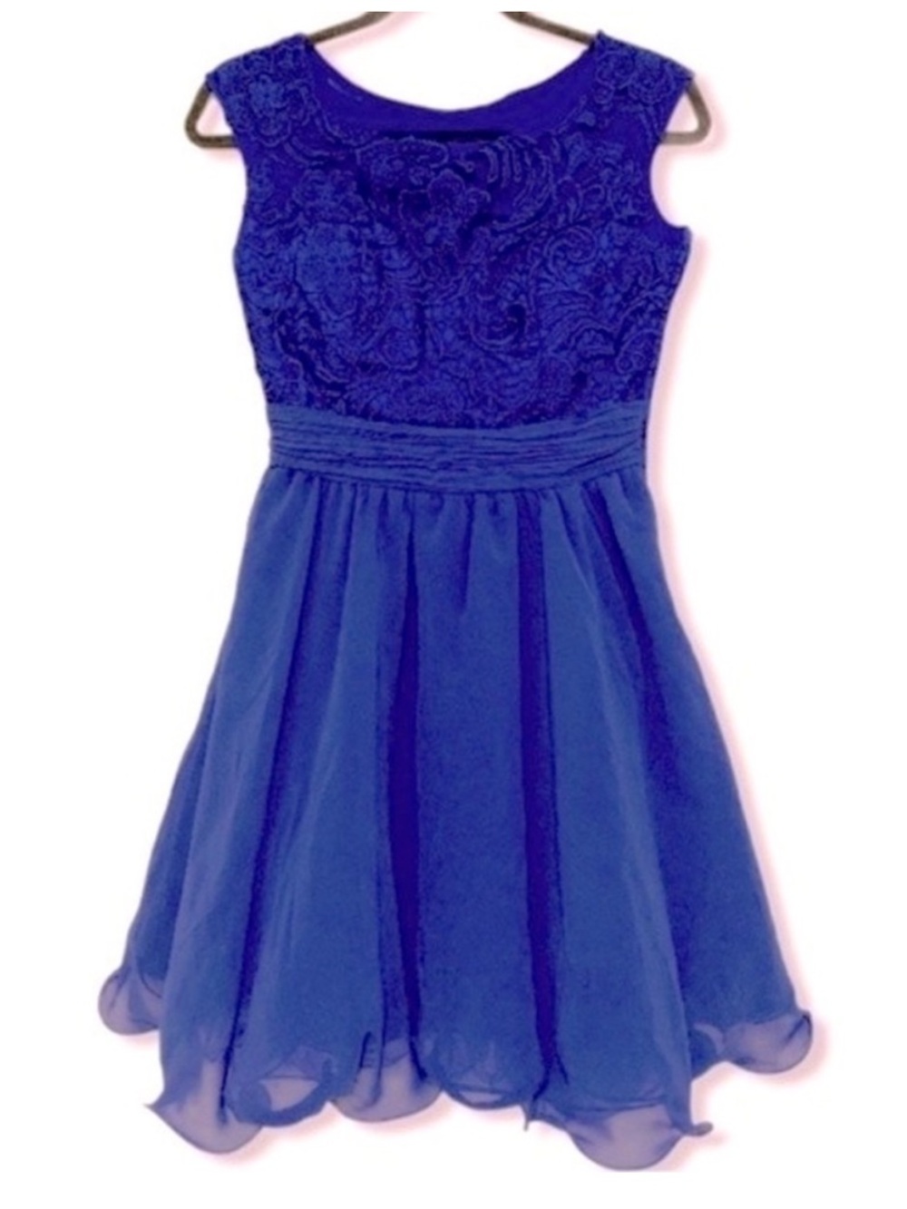 Chi Chi London Tulle Skirt Embroidered Lace Bodice Sleeveless Dress